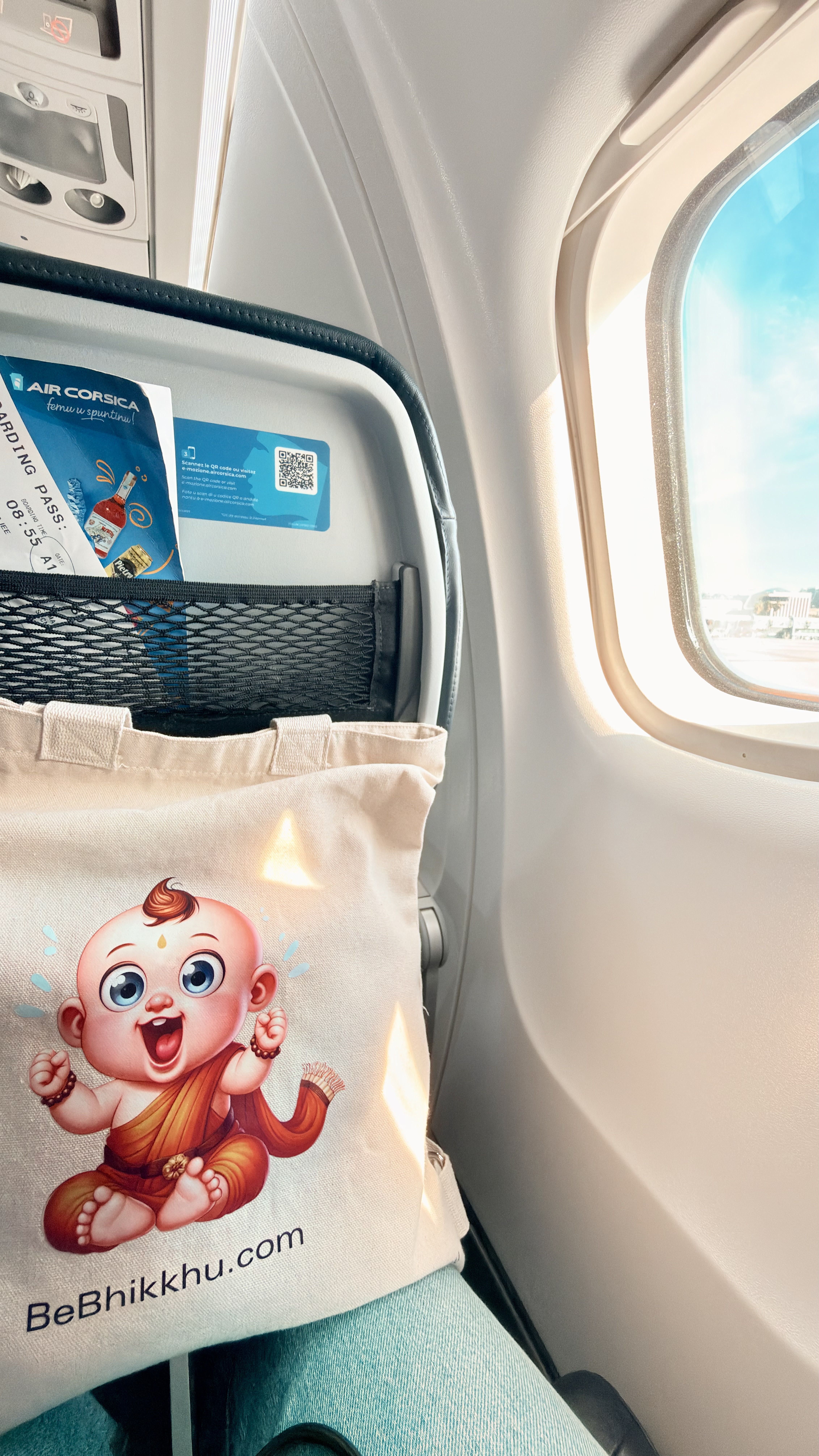 BeBhikkhu happy monk bag on an airplane