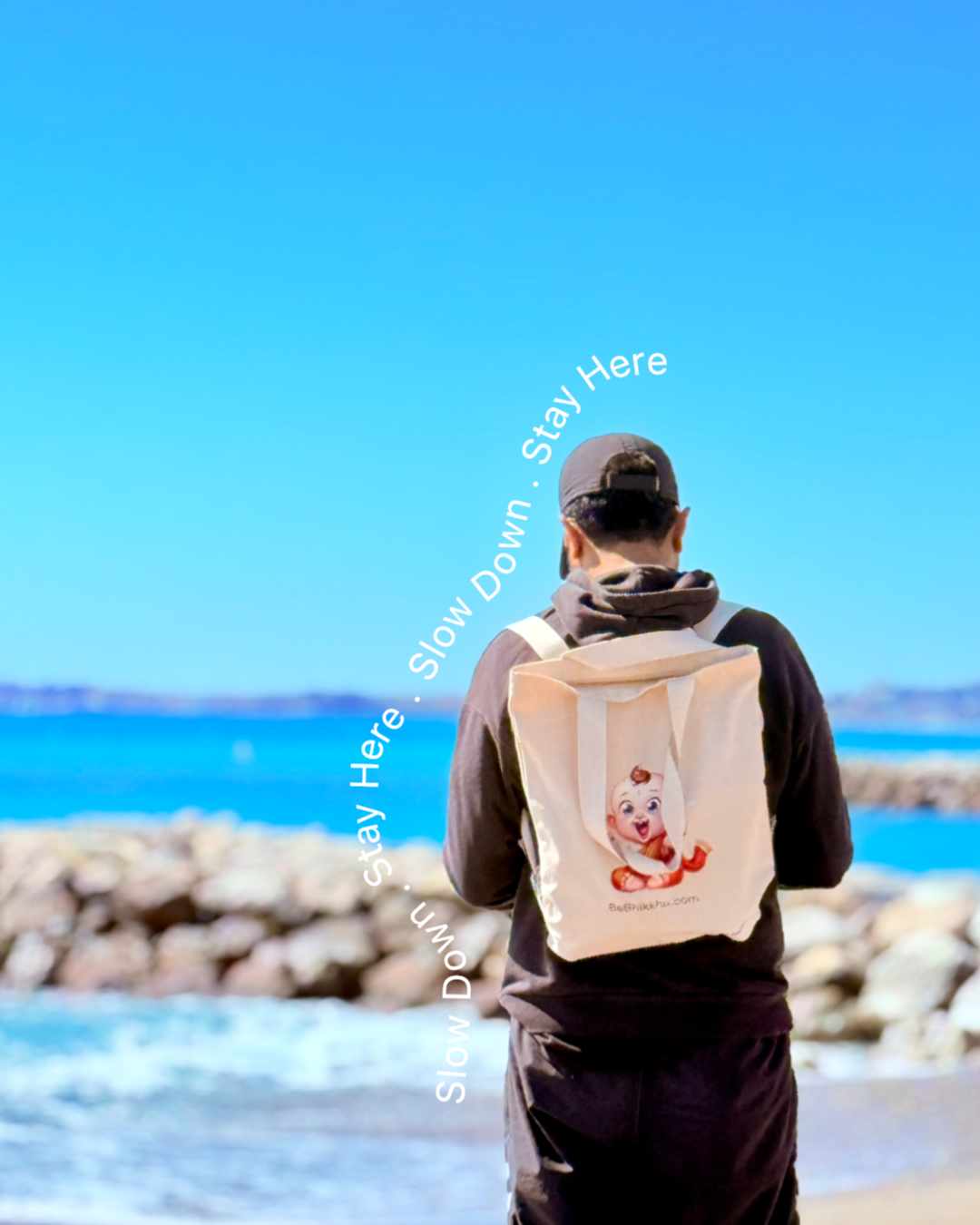 BeBhikkhu bag worn as backpack at the beach